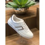 TENIS CASUAL BRANCO COM DETALHE STRASS