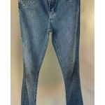 JEANS ARENA