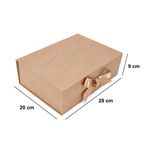 CAIXA PRESENTE KRAFT C/ IMÃ E FITA DE CETIM 280X200X90 - 01 UNIDADE 