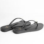 Chinelo de Dedo Preto Flop Palmilha Cobra