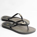 Chinelo de Dedo Preto Flop Palmilha Dourada