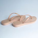 Chinelo de Dedo Bege Flop Palmilha Dourada
