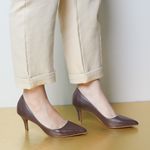 Scarpin Marrom Salto Fino Couro