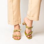 Sandália Verde Pistache Salto Taça Ana