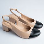 Slingback em Couro Salto Bloco Bege/Preto Confort