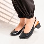 Slingback em Couro Salto Bloco Preto Confort