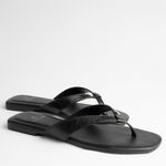 Sandália Rasteira Preta Ajustável em Couro