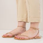 Sandália Rasteira Mel em Couro Sagian