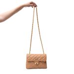 Bolsa Tiracolo Mel Couro Matelassê Média Tati
