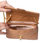 Bolsa Tiracolo Mel Couro Matelassê Média Tati