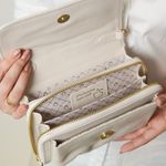 Bolsa Off White Tiracolo Couro Jana Pequena