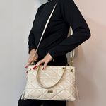 Bolsa Off White Tote Couro Matelassê Alça Transversal