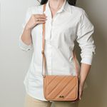 Bolsa Tiracolo Mel Em Couro Pequena