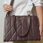 Bolsa Tiracolo Marrom Couro Matelassê Alça Transversal Removível