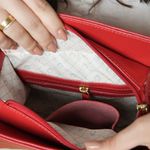 Bolsa Tiracolo Vermelho Em Couro 