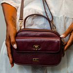 Bolsa Tiracolo Vinho Couro Mikaele