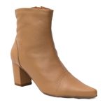 Bota Feminina Mel Couro Beatriz Cano Curto