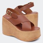 Sandália Flatform Amélia Camel Santa Moça 