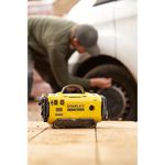 Inflador Ion de Litio 20V SCE520-B2 Stanley 220V - Sem Bateria e Carregador