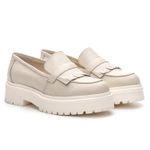 Mocassim Feminino Tratorado Aproprie Fringe Moderno Estiloso Confortável Off White