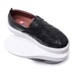 Slip On Couro Tressê Preto Cloud