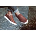 Sapatênis Slip On Tresse Couro Café Sola Branca Forro de Couro