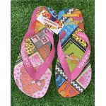 Chinelo FM. Estampado