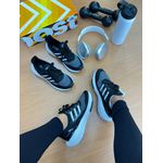 Tenis Ad Preto com Detalhe Branco