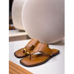 Rasteira Caramelo com Detalhe Dourado no Dedo