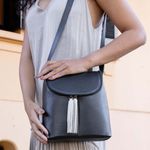 Bolsa RetrÔ - CARIOCA - Preta E Off White