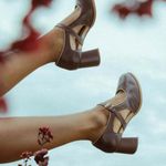 Sapato Boneca RetrÔ - Madeira e Nude - HARMONIA