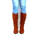 Botas Femininas Cano Enrugado Lirom Cano Alto Camurçada Caramelo