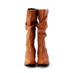 Botas Femininas Sloutchy Lirom Cano Alto Enrugado Bico Fino Caramelo