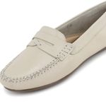 Mocassim Feminino De Couro Flora Off White
