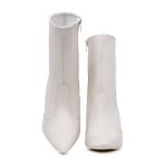 Bota Feminina salto alto e bico fino Luciana Off white