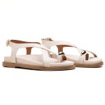 Papete Feminina Napa com Detalhe de Metal Off white Luna