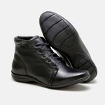 Bota Feminina Flat Martina Em Couro Preto 