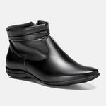 Bota Feminina Cano Curto Flat Cecília Em Couro Preto 