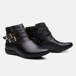 Bota Feminina Flat Ayla em Couro Preto