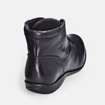 Bota Feminina Flat Martina Em Couro Preto 