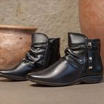 Bota Feminina Flat Helena Em Couro Preto 