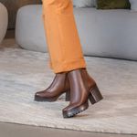 Bota Coturno Paola Plataforma Salto tratorado Chocolate