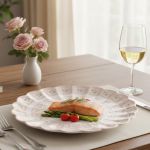 Conjunto Prato Raso Relevo Rosas Vó Dulce Cerâmica Scalla