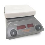 AGITADOR MAGNÉTICO COM AQUECIMENTO 10L PC-420D
