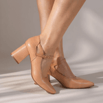 Sapato Scarpin Bico Fino Salto Médio Grosso Lauren Nude Nude