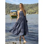 Vestido midi babados