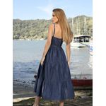 Vestido midi babados