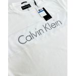 CAMISETA CALVIN KLEIN DIFERENCIADA - BRANCA