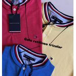 Camiseta Tommy Hilfiger Vermelha - Gola Retilinea Tricolor 