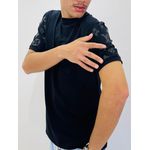 Camiseta Louis Vuitton - Preta - Chinesa 